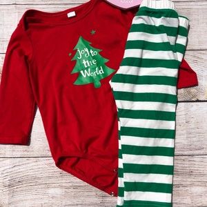12-18 month Christmas pajamas- VGUC no holes/stain